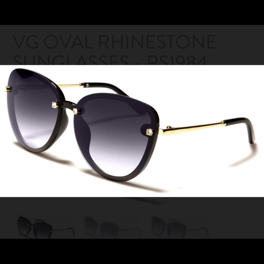 BRAND NEW 🕶 Oval Rhinestone Shades